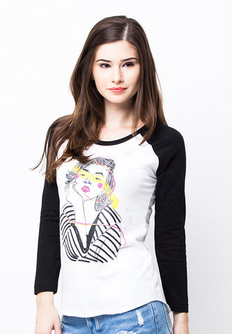END-PB005/TSHIRT-E-CAITLYN-MADONNA-BLACKWHITE-F